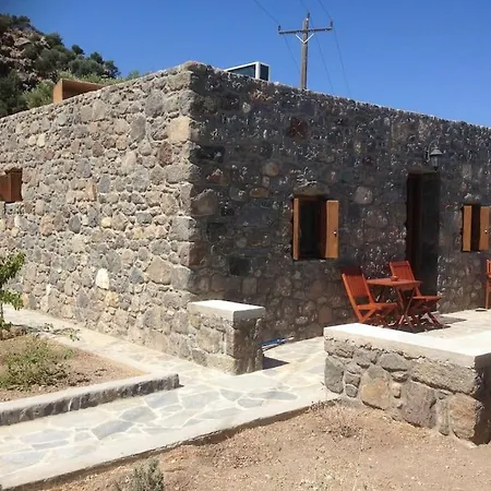 Loutra Olive Garden Stone House #3 別荘 Mandrákion